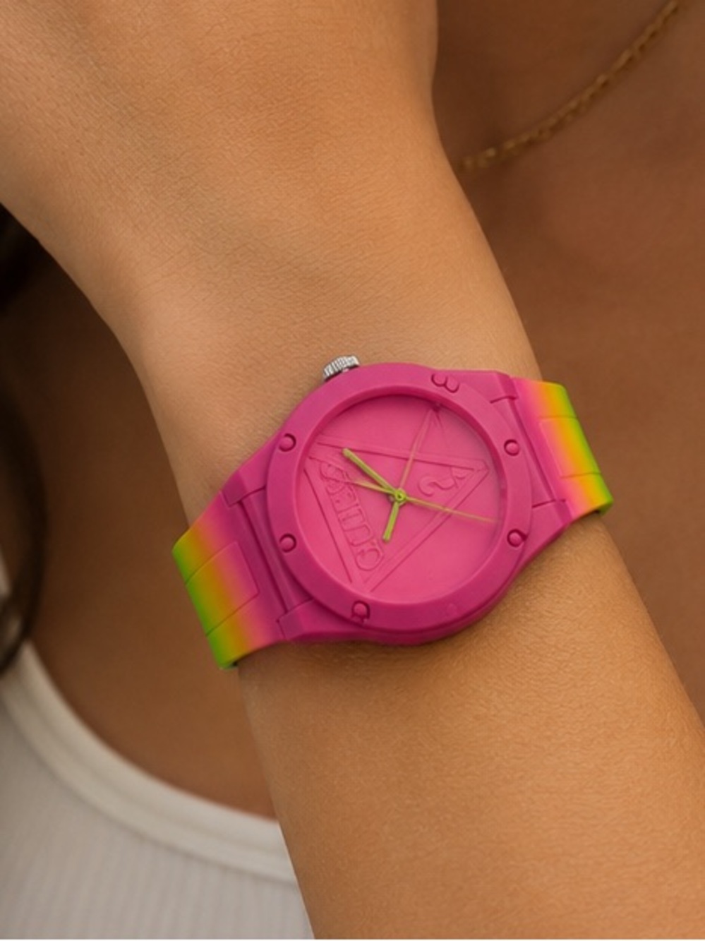 Guess Retro Pop Ladies Quartz Watch NWT